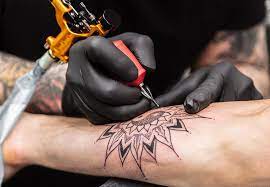 What Does Tattoo Removal Training Include?