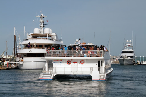Party boat hire in Sydney harbour