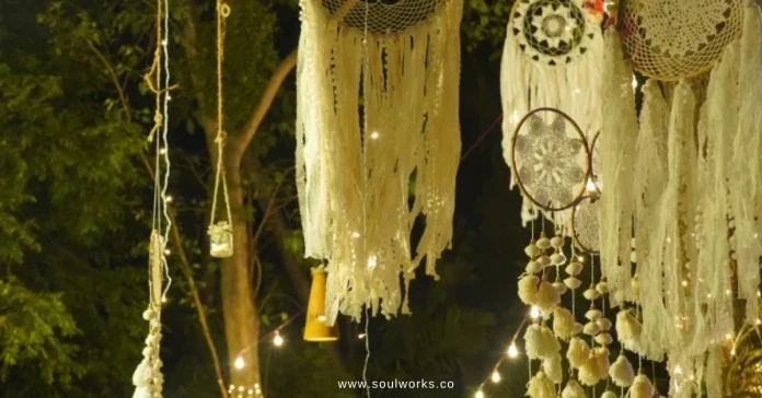 Dreamcatcher: The Hanging Decoration That'll Make Your Bedroom Feel Magical