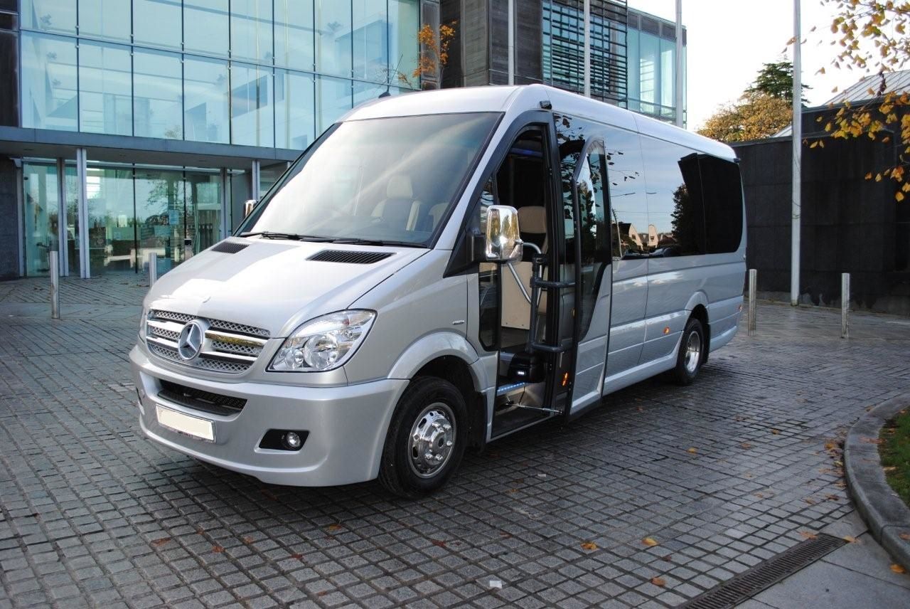 Reliable and Comfortable Travel with a 14 Seater Minibus Reliable and Comfortable Travel with a 14 Seater Minibus