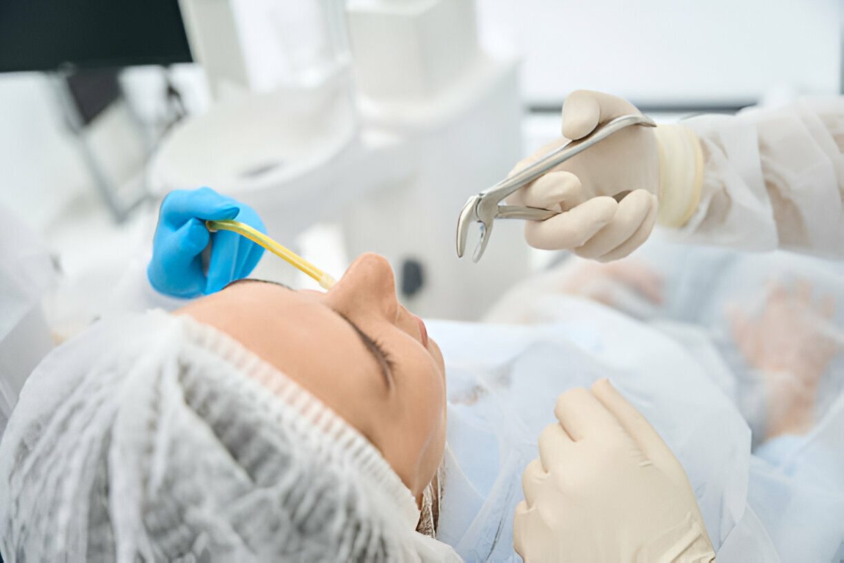 Tooth Extractions in Mississippi: What to Expect at Rowan Family Dentistry Tooth Extractions in Mississippi: What to Expect at Rowan Family Dentistry_FI