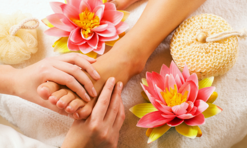 What Is Foot Reflexology Massage? Benefits, Techniques & How It Works Foot Reflexology Massage