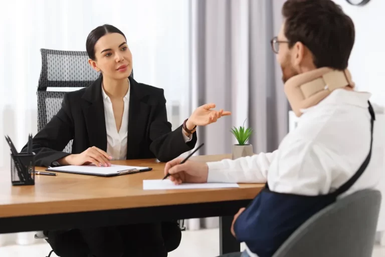 Why Hiring A Spanish Speaking Accident Lawyer Is Essential