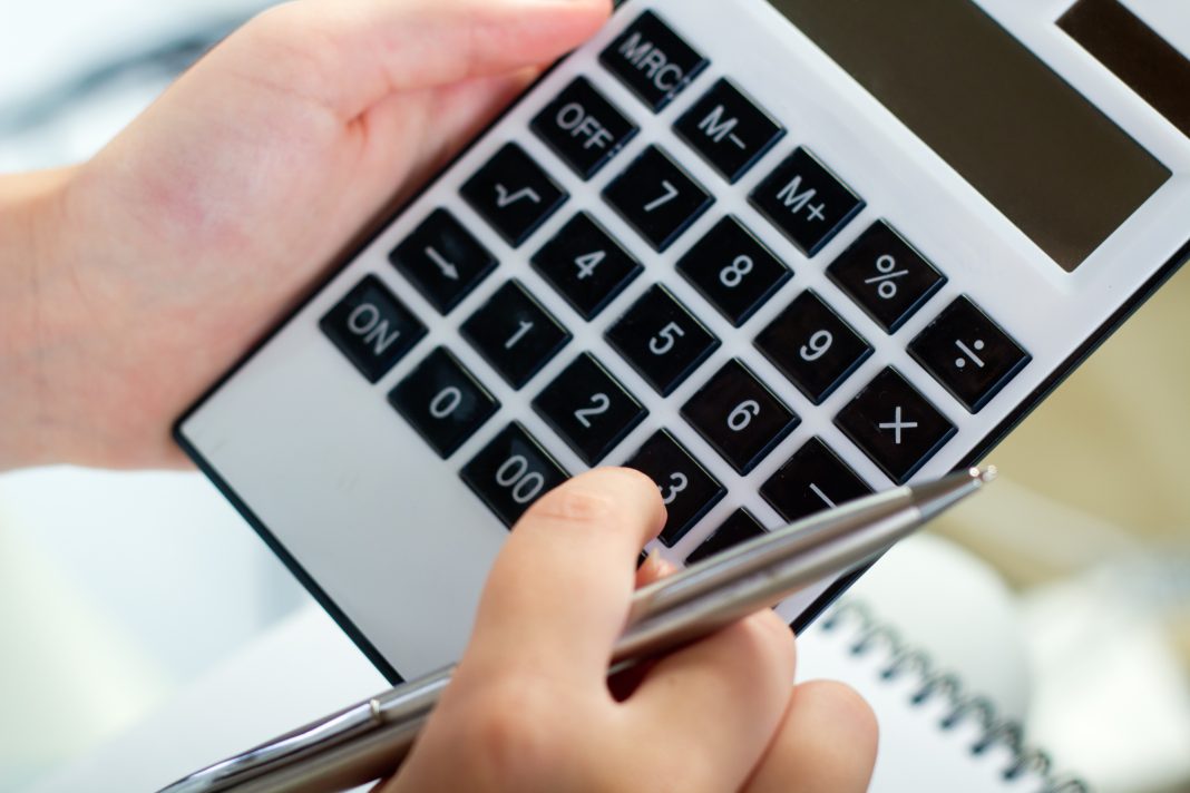 How an Attendance Calculator Saves Time and Improves Accuracy How an Attendance Calculator Saves Time and Improves Accuracy