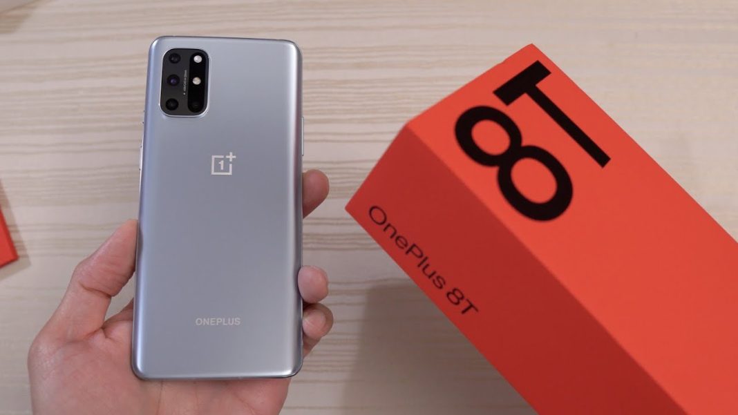 OnePlus 8T Smartphone Analysis: Display Smoothness and Gaming Performance OnePlus 8T